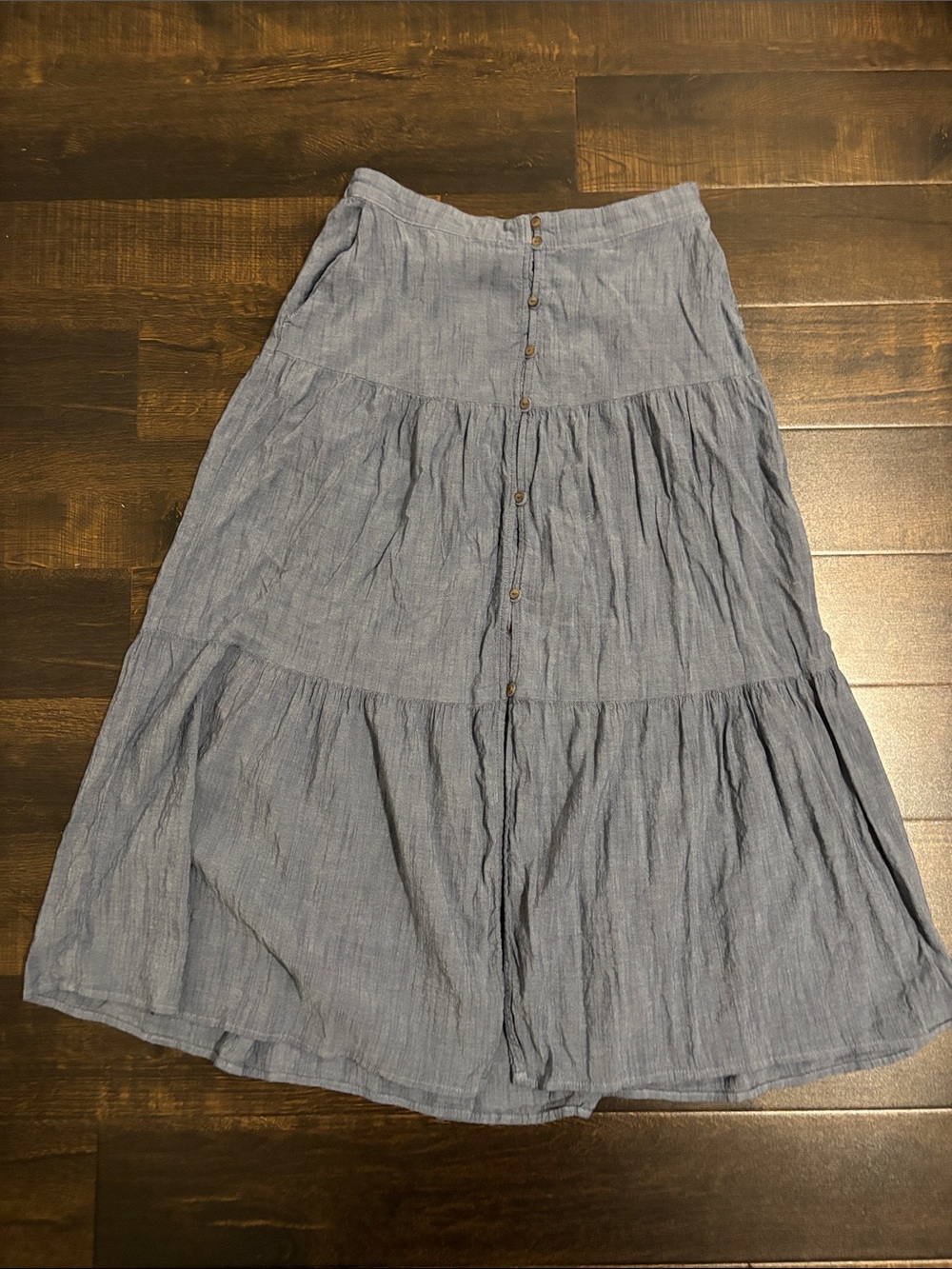 Old Navy Light Blue Tiered A-Line Button-Front Skirt